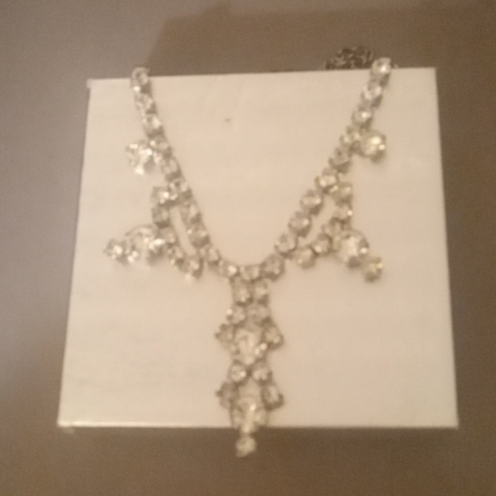 Vintage Rhinestone Beautiful
